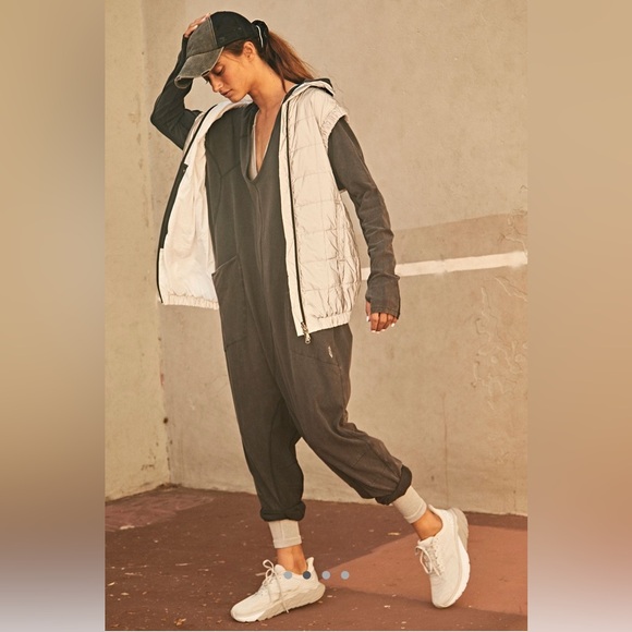 NWT Free People Movement Hot Shot Long Sleeve onesie in Black size M - Picture 2 of 7